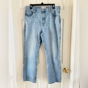 Everlane The Cheeky Boot Cut Jean Light Blue 32 Regular